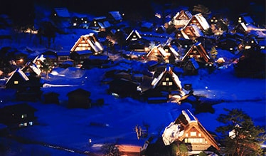 白川乡亮灯仪式