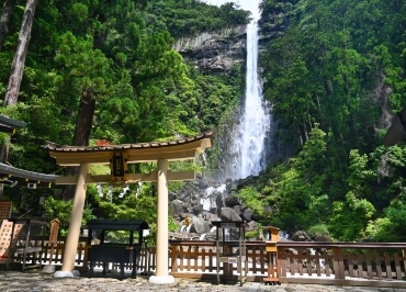 Kumano sightseeing bus
