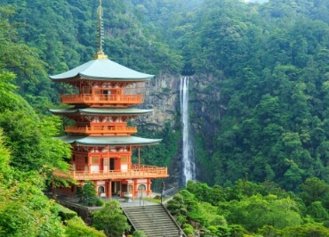 Kumano sightseeing bus
