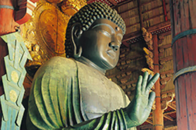 3 Historic Monuments in Nara Park & Mt.Wakakusa