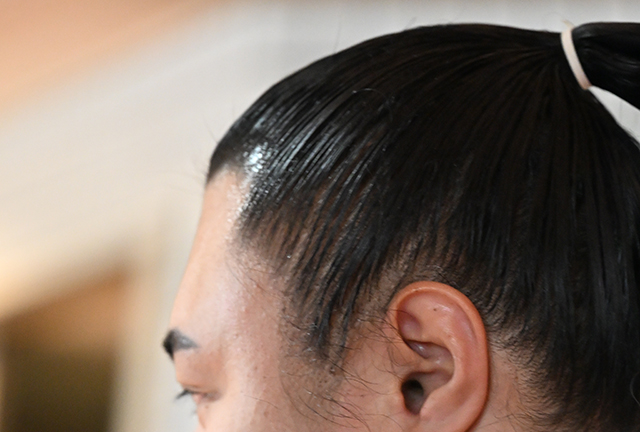 Topknot-Cutting Experience