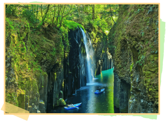 Thác Takachiho Gorge and Manai 